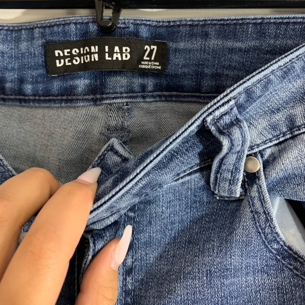 Design Lab Jeans - Picture 2 of 5